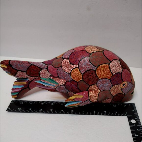 Pepe Santiago Oaxacan Alebrije Folk Art Fish Statue, Hand Painted Wood Carving - Picture 7 of 12